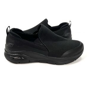 Skechers Arch Fit Slip On Men’s Comfort Sneakers size 11.5 Black Walking Casual